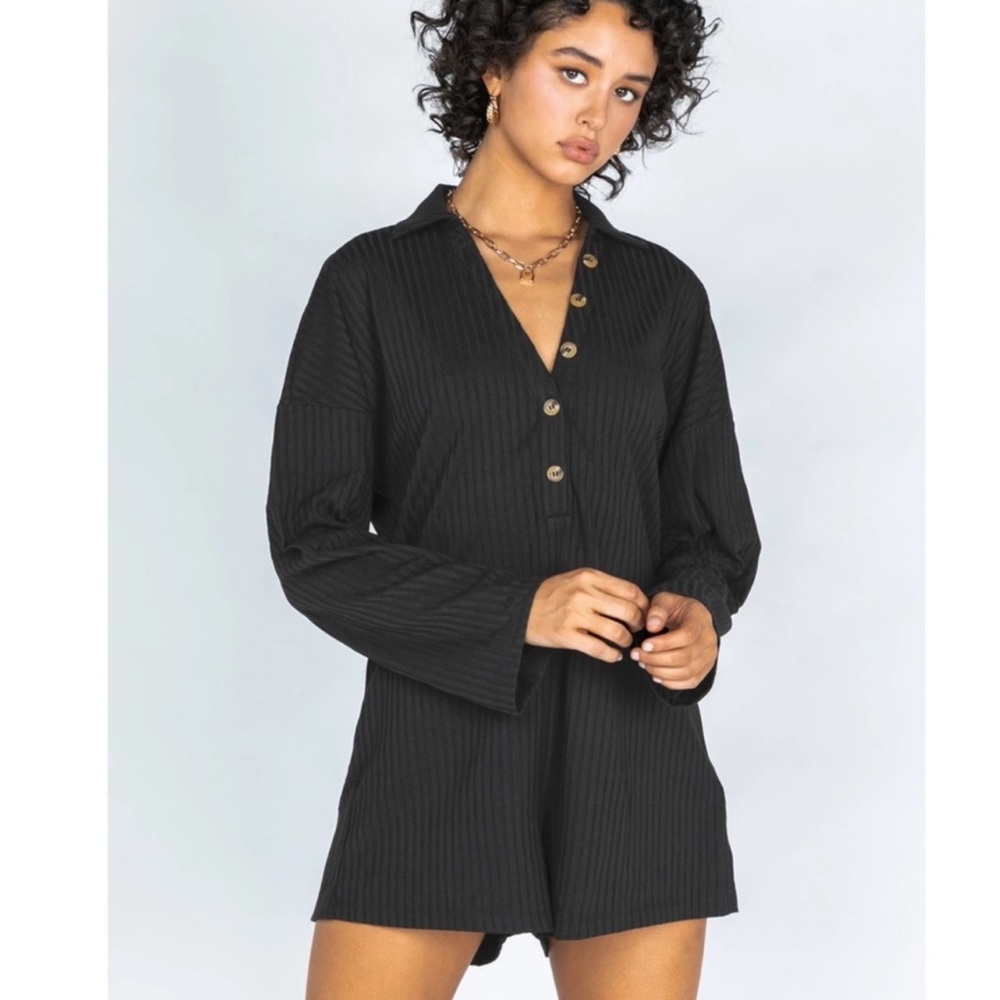 New Princess Polly Mae ribbed black long sleeve romper playsuit Size 6